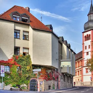 Gruener Baum Wurzburg