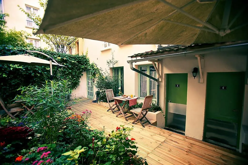 ****  Hotel Monsieur Aristide Paris France